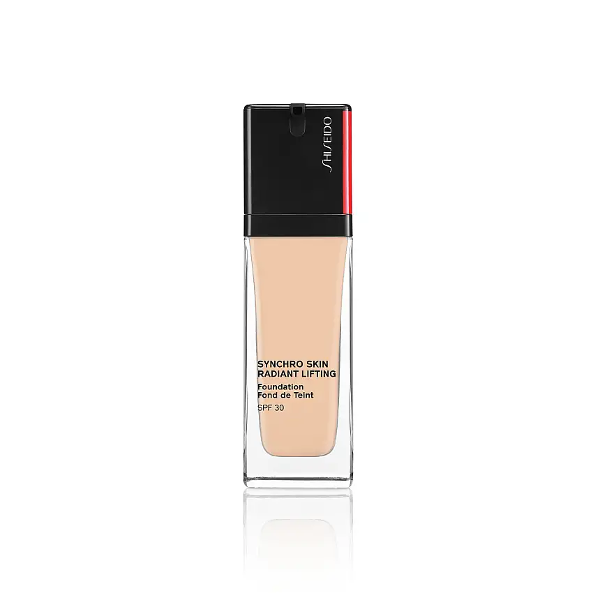 Shiseido Synchro Skin Radiant Lifting Foundation 220