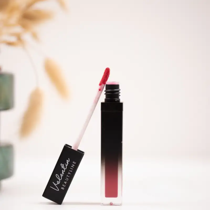 Valentin Beautyline - Long Lasting Lips - 01 Cherry