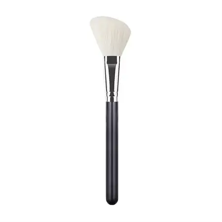 Technique PRO 114 Blush & Contour Brush