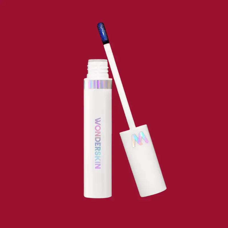 Wonderskin Blading Lip Stain Masque - Divine (Burgundy Red)